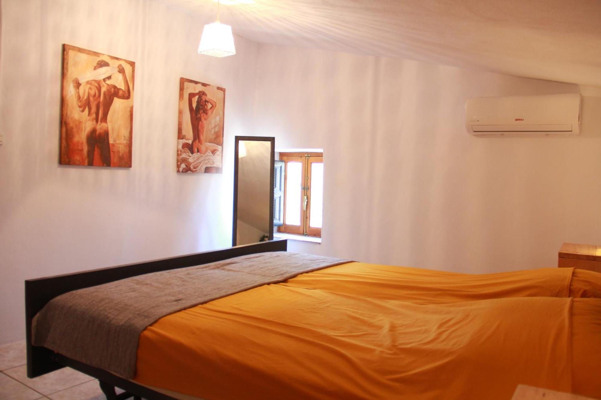 Cortijo Naturista Con Vistas-Clothing Optional Oria Bagian luar foto